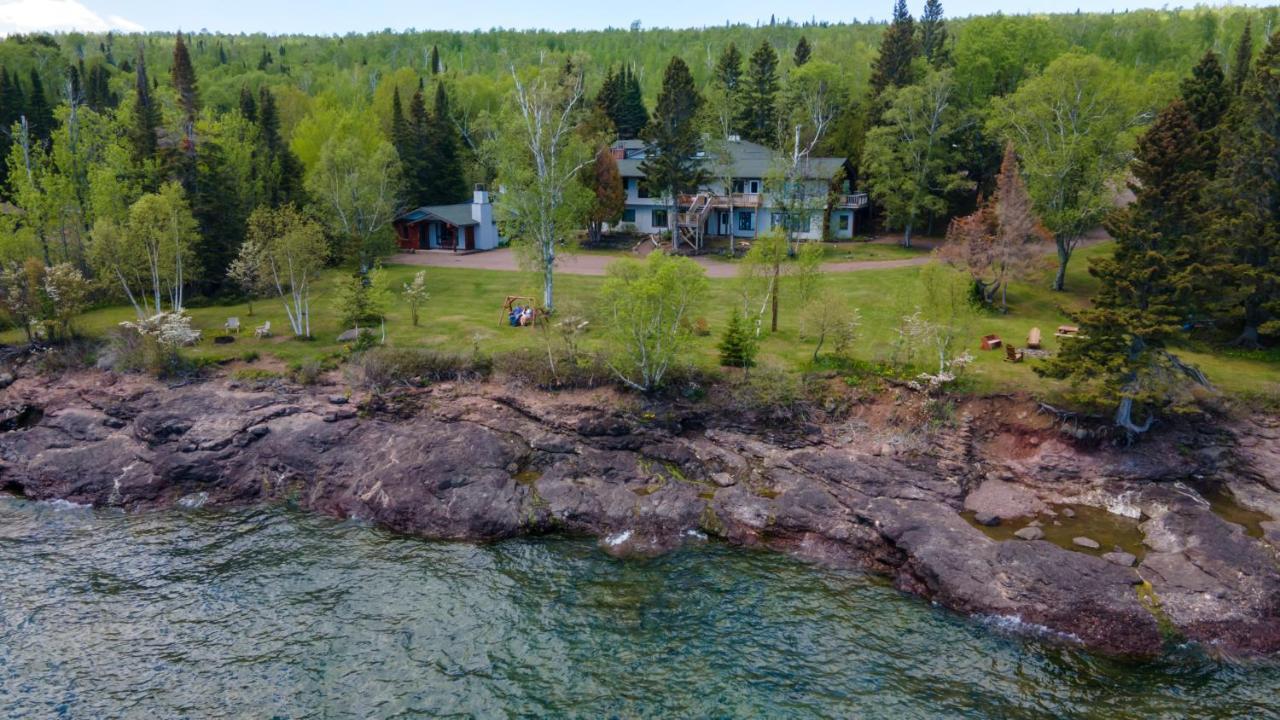 Thomsonite Inn On Lake Superior Grand Marais Bagian luar foto