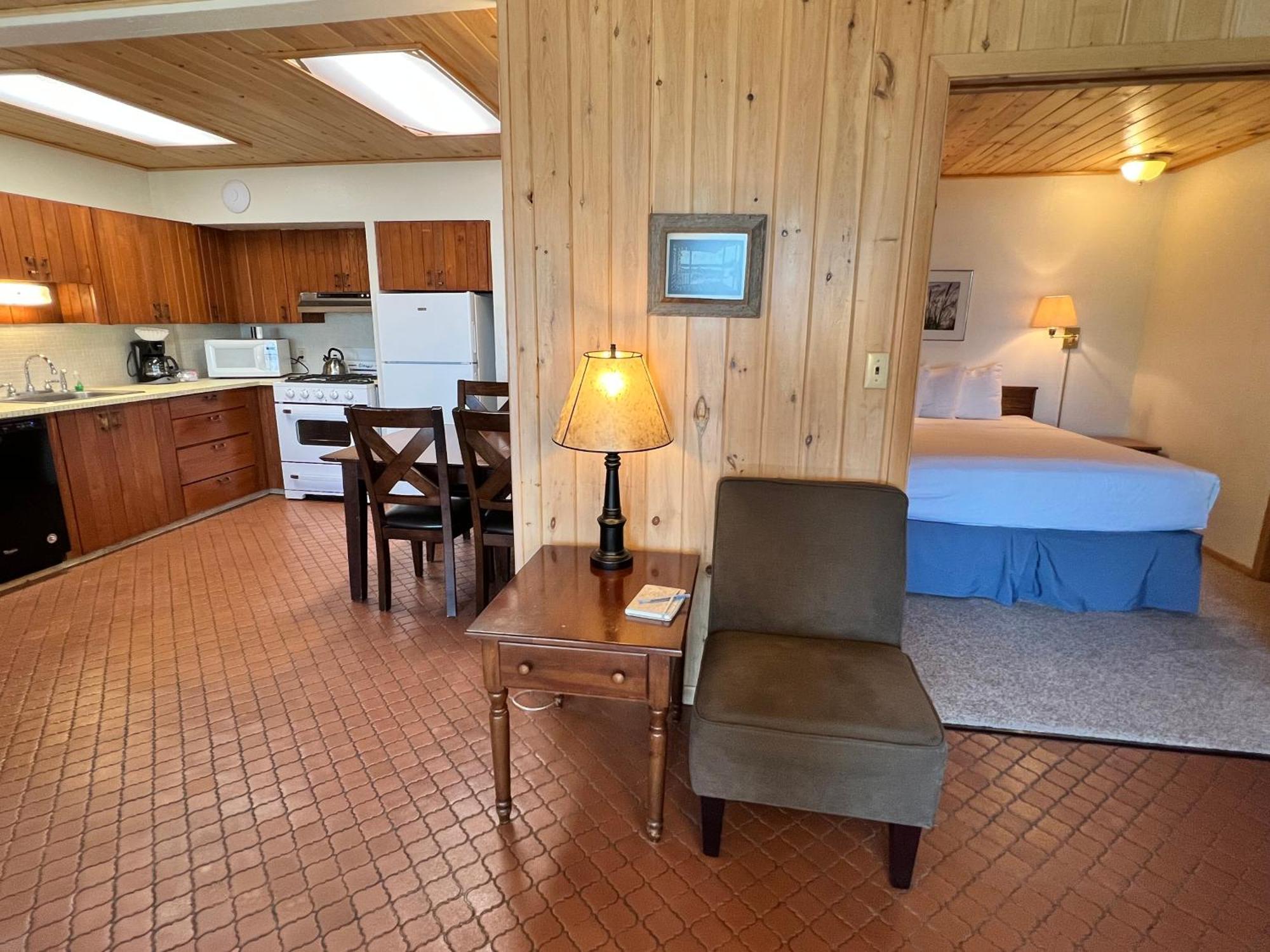 Thomsonite Inn On Lake Superior Grand Marais Bagian luar foto