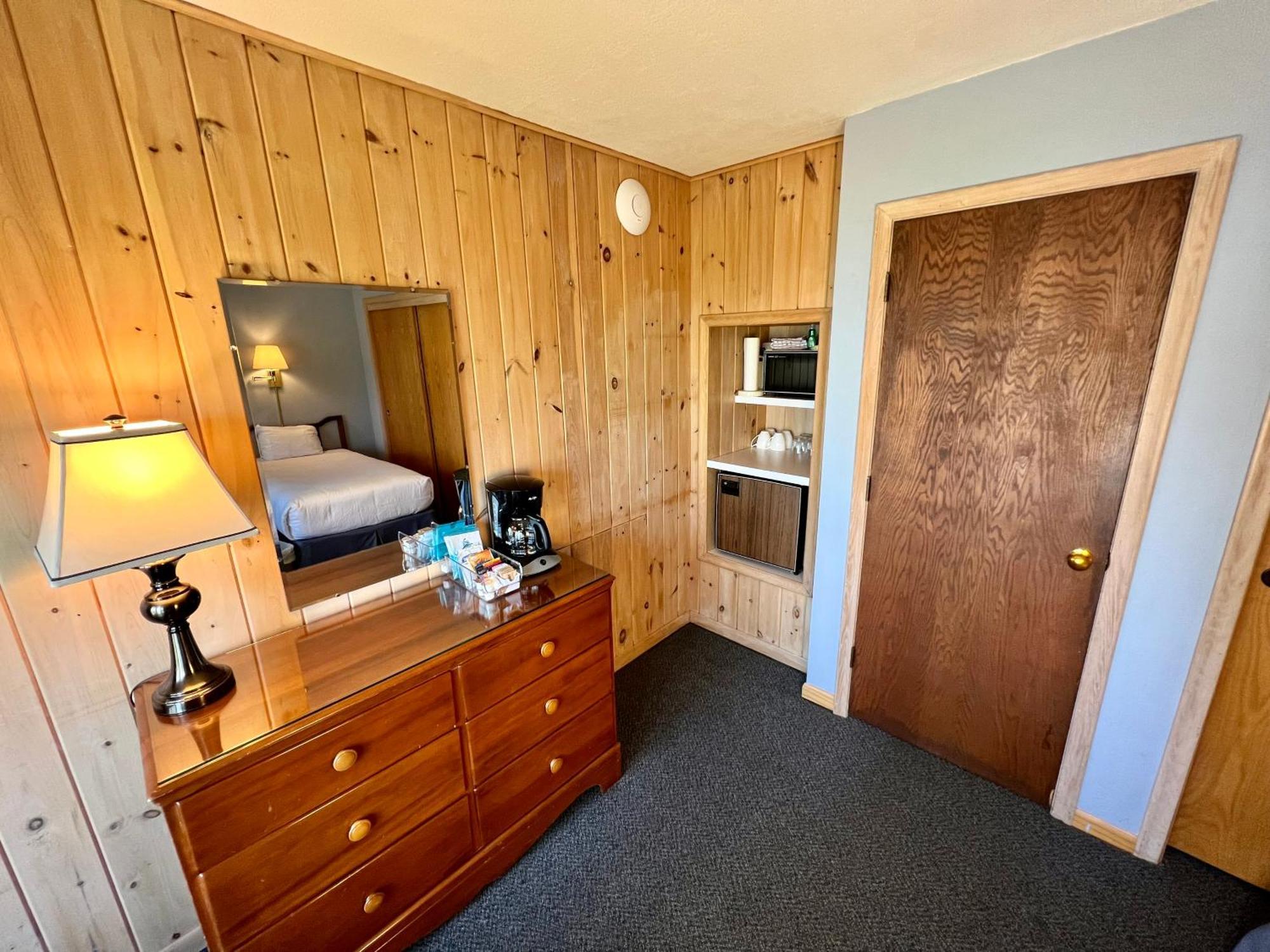 Thomsonite Inn On Lake Superior Grand Marais Bagian luar foto