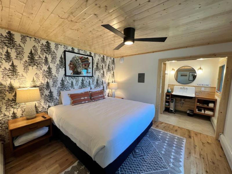 Thomsonite Inn On Lake Superior Grand Marais Ruang foto